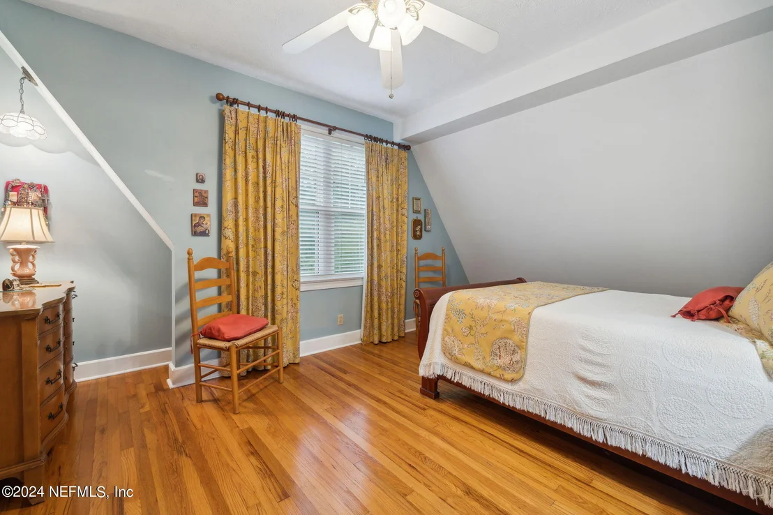 Photo of 3237 RANDALL Street