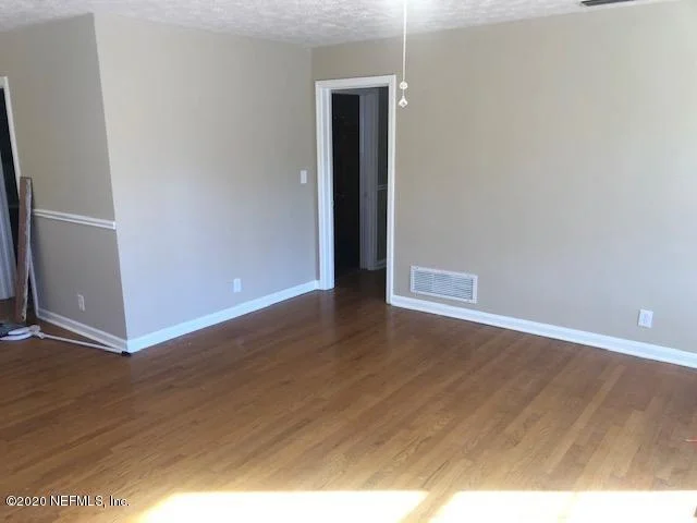 Photo of 5023 PERRINE Drive