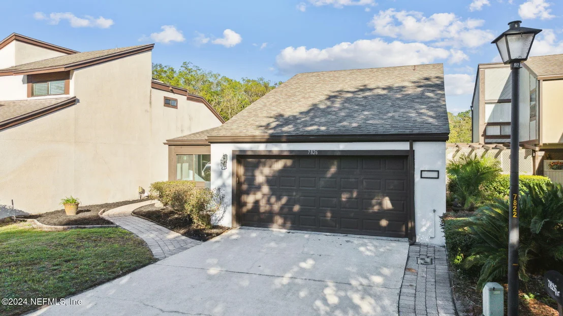 Photo of 7826 LINKSIDE Drive