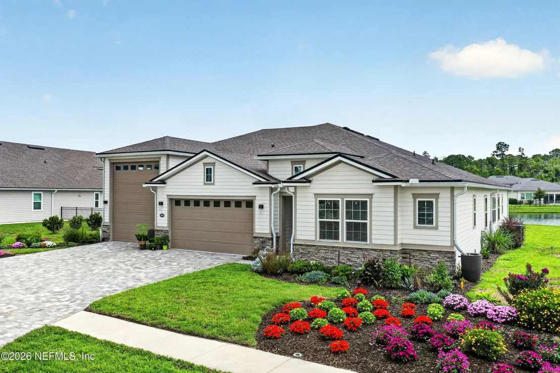 Photo of 85491 FALL RIVER Parkway