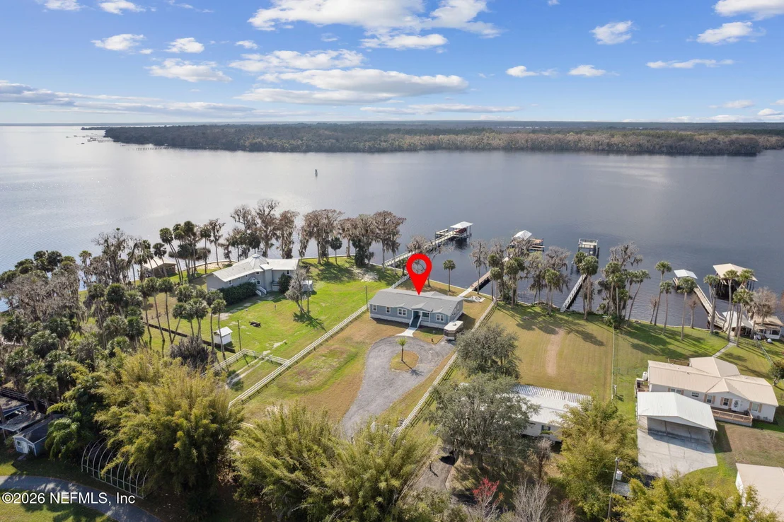 Photo of 208 LAKE GEORGE POINT Drive