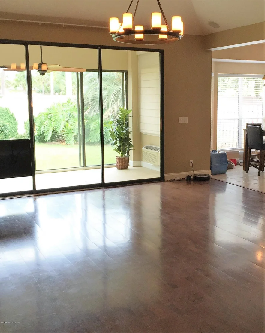 Photo of 792 BONAIRE Circle