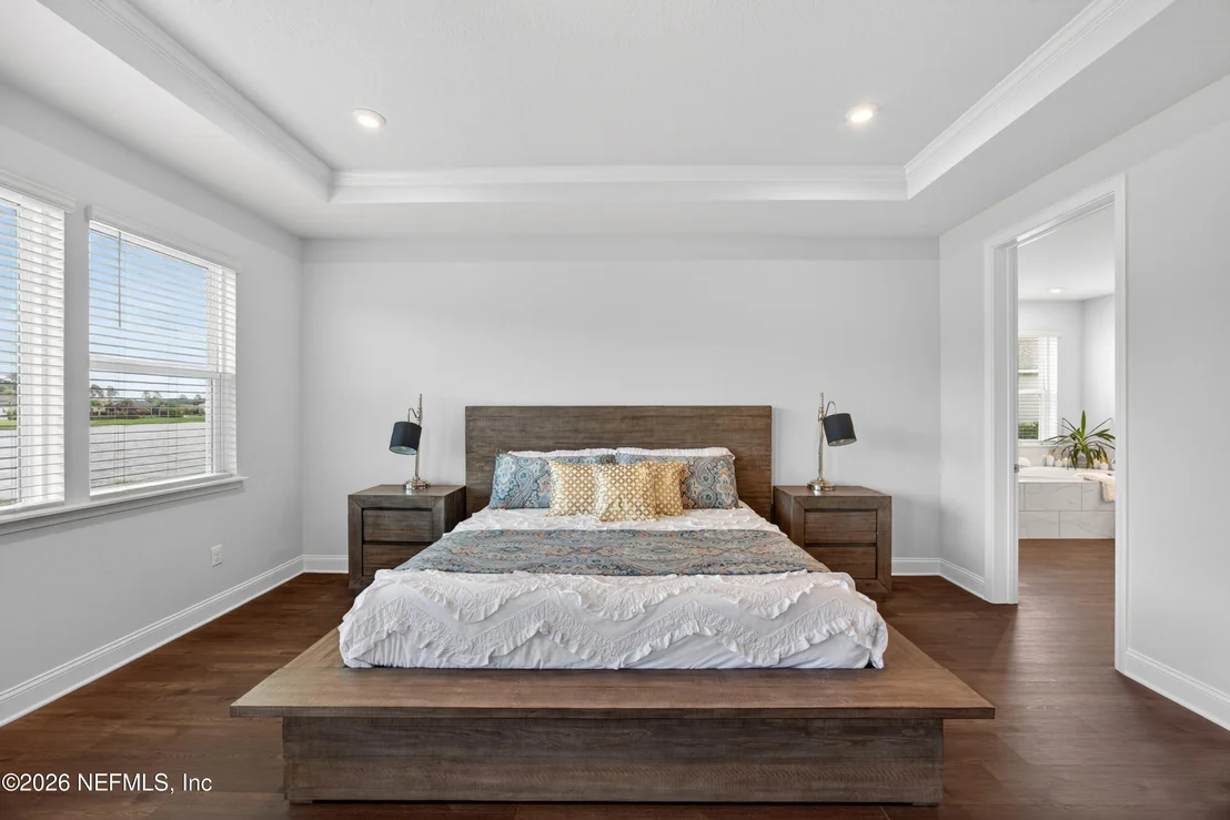 Photo of 85491 FALL RIVER Parkway