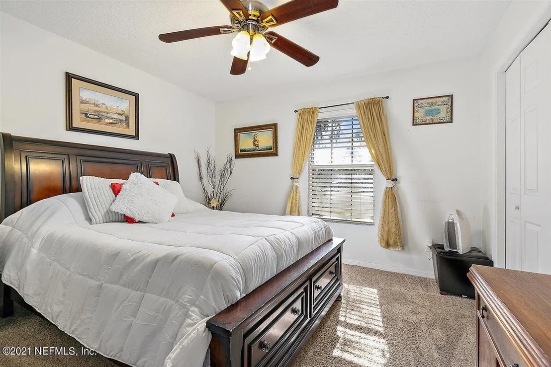 Photo of 304 DOYLE Lane