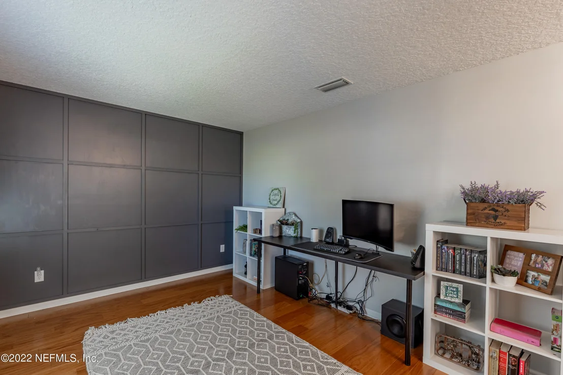Photo of 4079 EDGELAND Trail