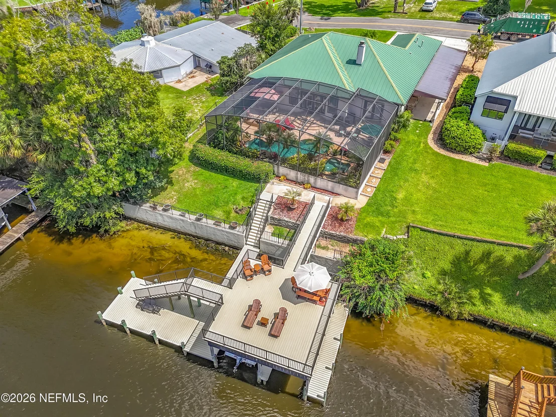 Photo of 129 RIVER Road