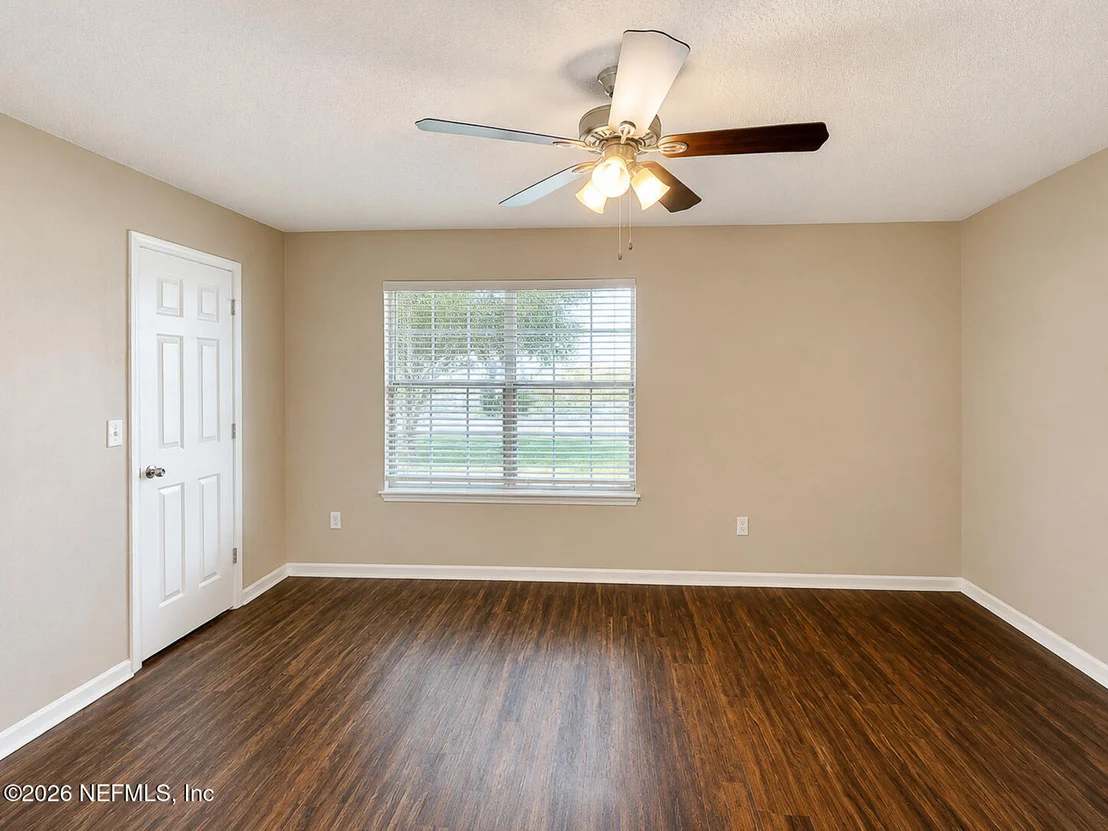 Photo of 8126 FIELDSIDE Drive W