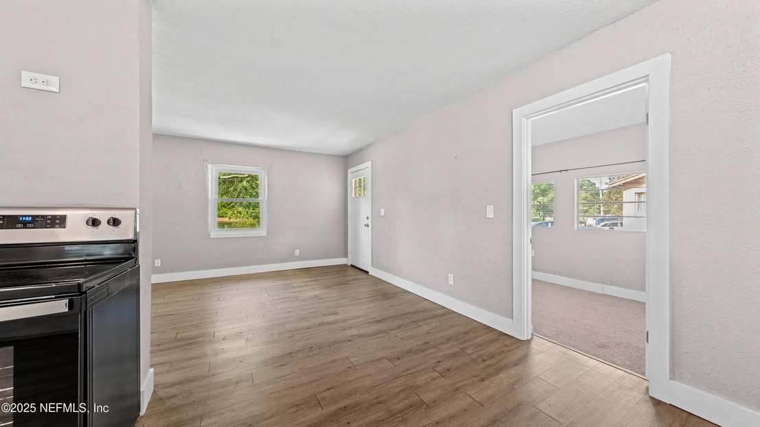 Photo of 1425 DOMAS Drive
