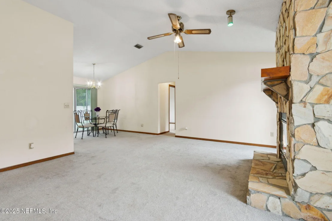 Photo of 124 CAPTAINS POINTE Circle