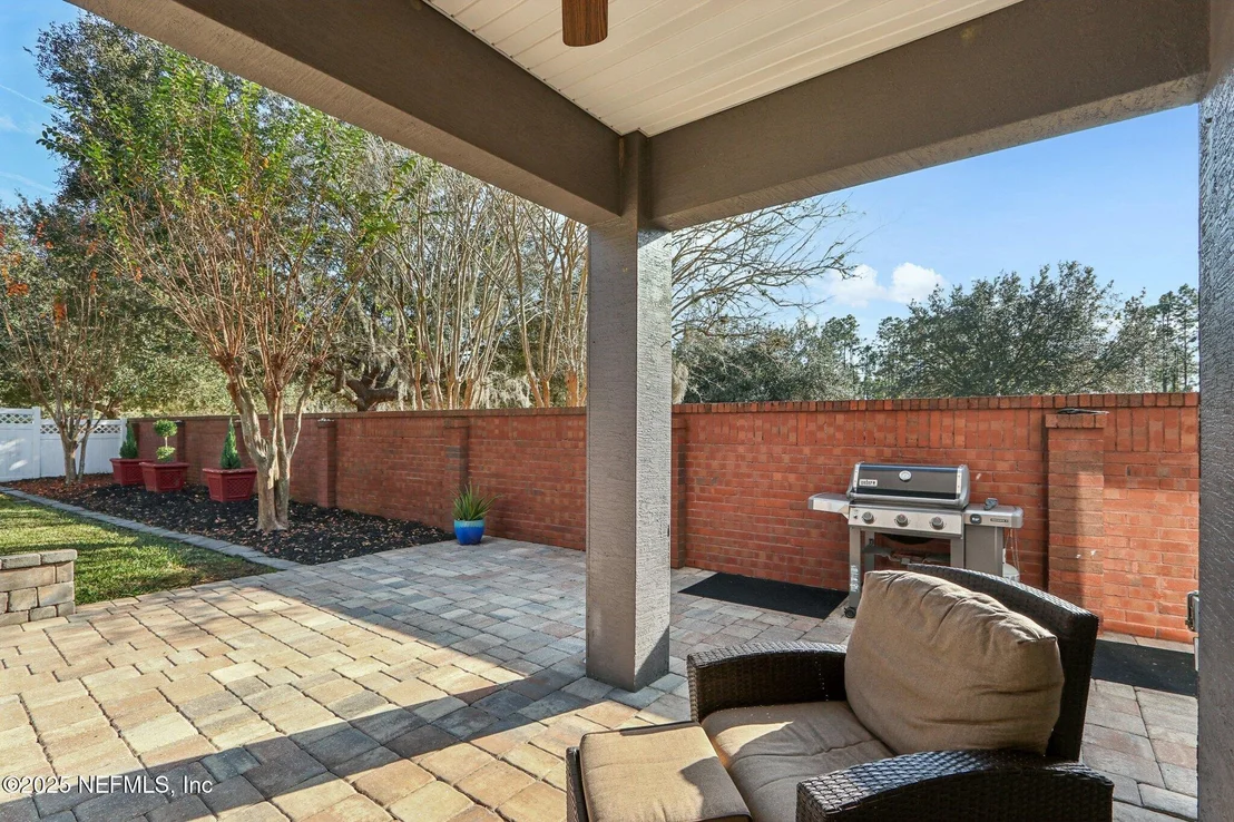 Photo of 200 HUNTSTON Way