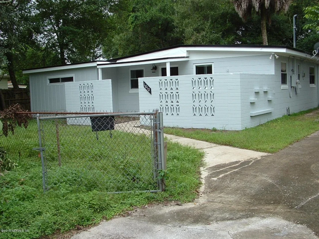 Photo of 1810 GRIFLET Road