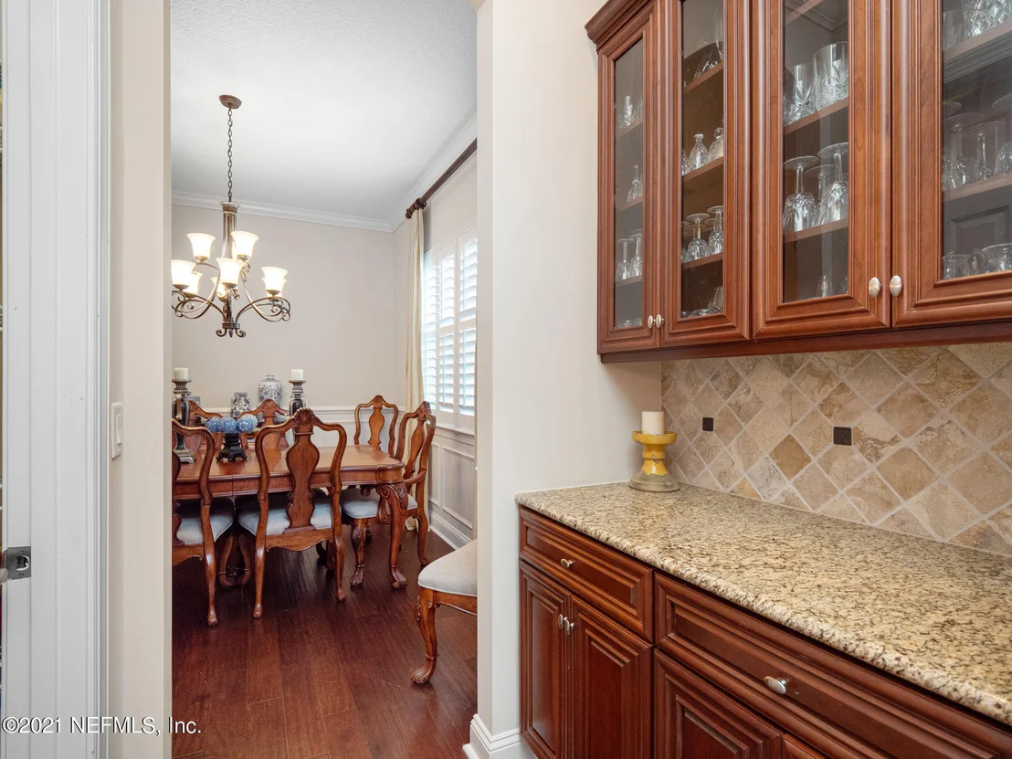 Photo of 237 GULFSTREAM Way