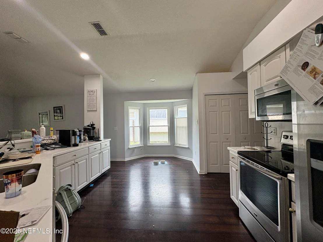 Photo of 105 JOHNS GLEN Drive