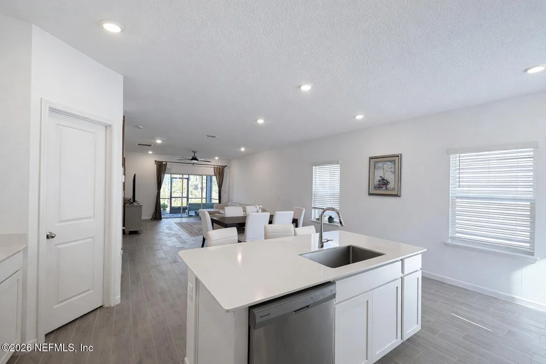 Photo of 62 DISSTON Cove