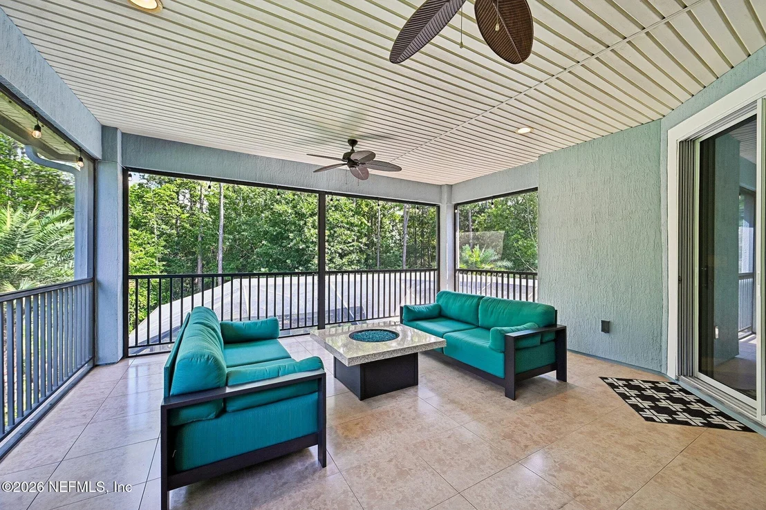 Photo of 136 DUNDEE Place
