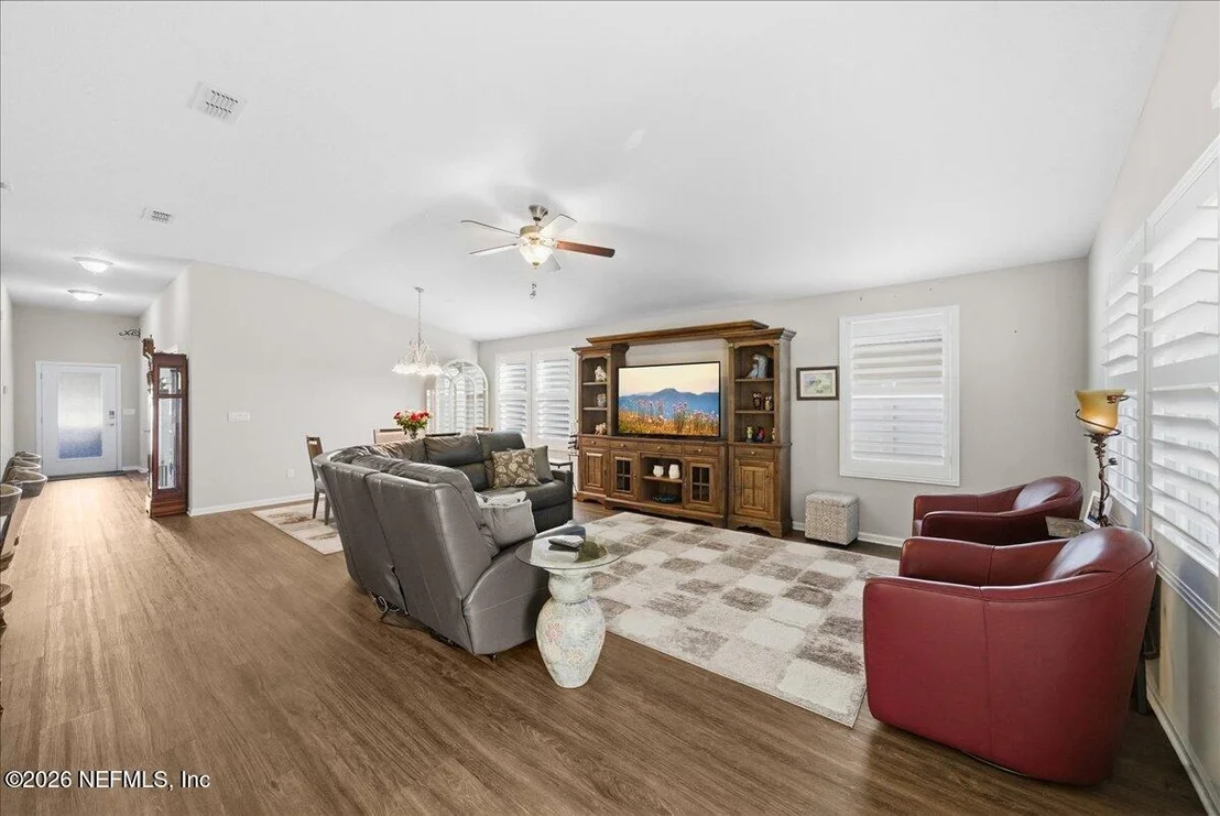 Photo of 494 VONRON Drive