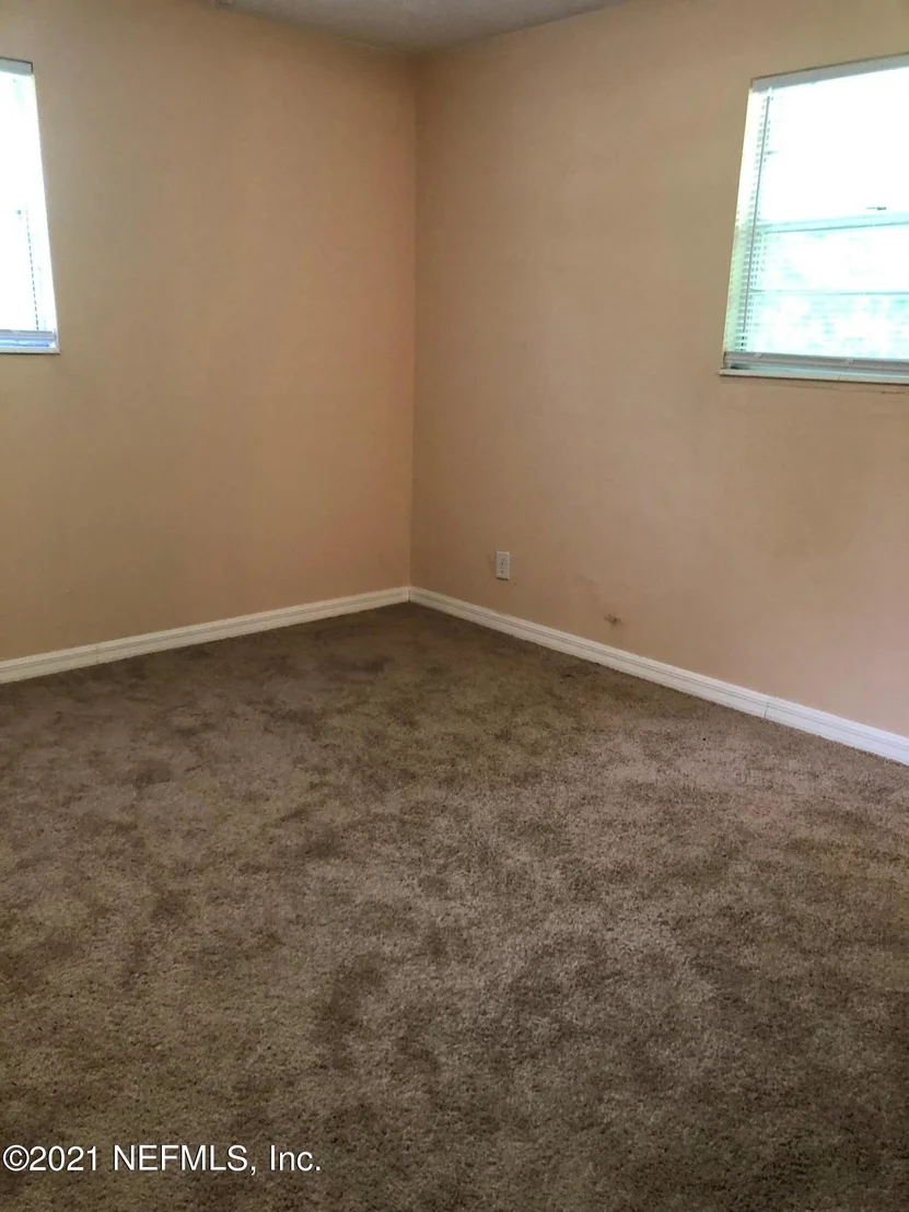 Photo of 9641 FL-100