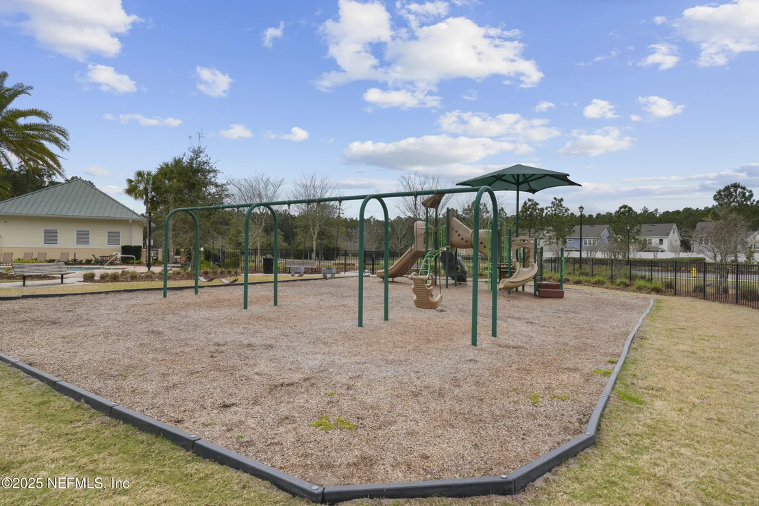 Photo of 551 BROOMSEDGE Circle