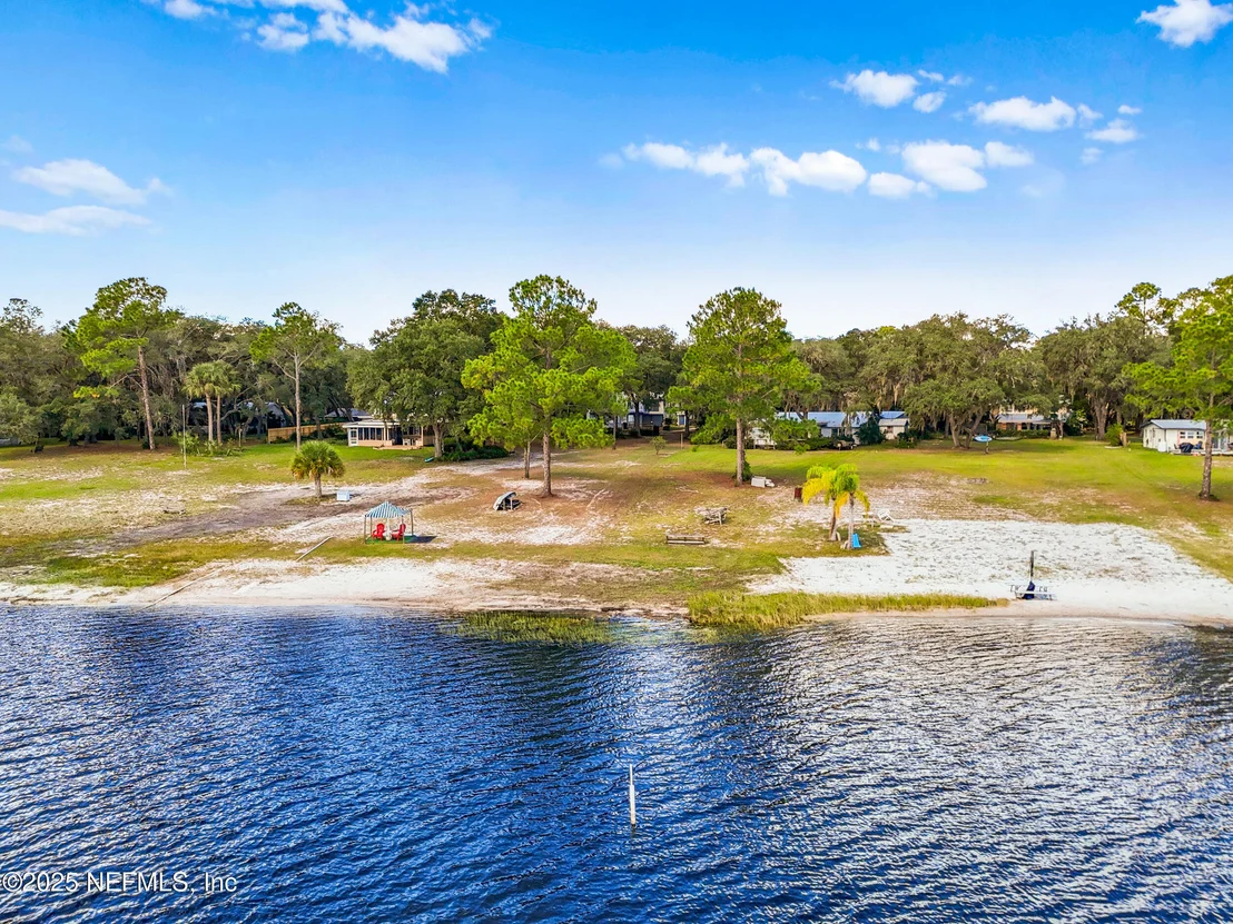 Photo of 6441 BAKER Road