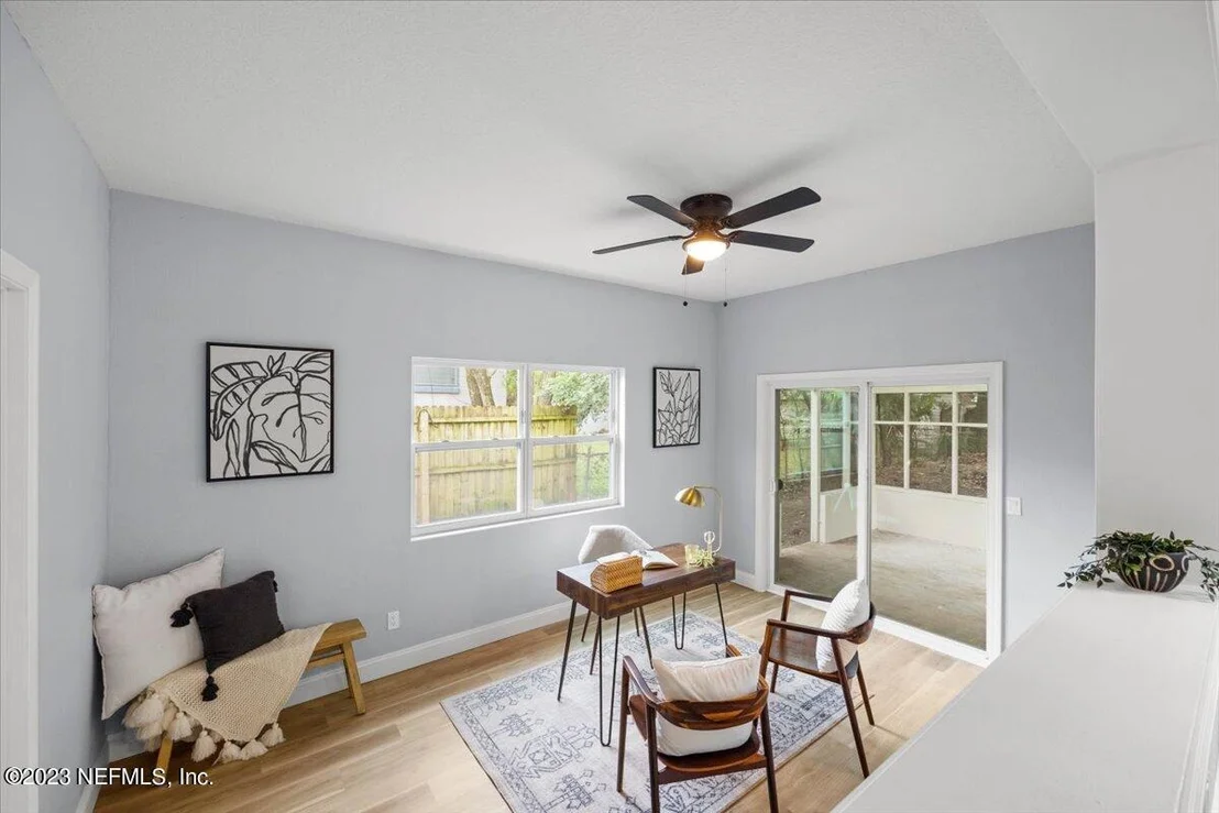 Photo of 7110 MAYAPPLE Road