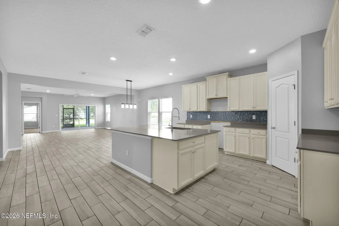 Photo of 3996 ARBOR MILL Circle