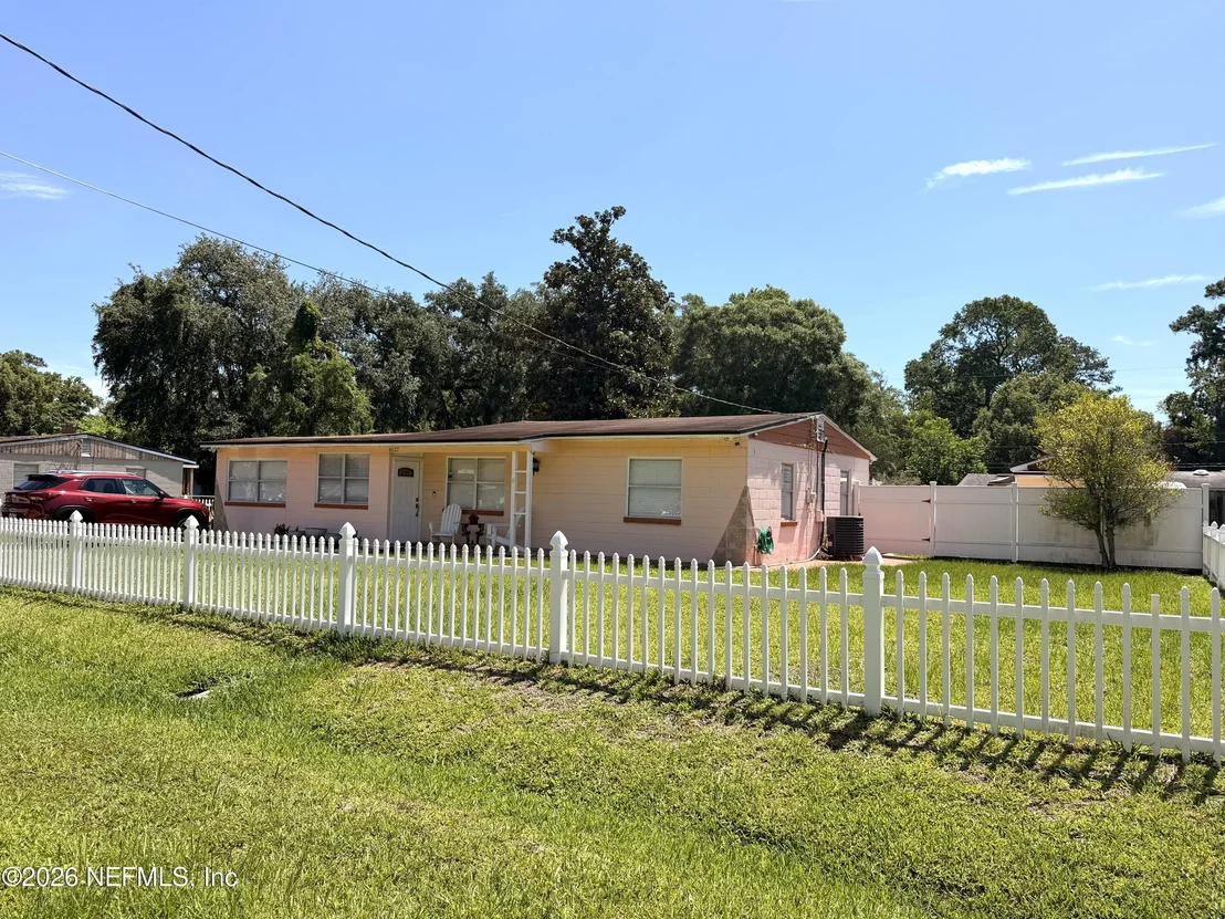 Photo of 4127 SPRINGWOOD Road