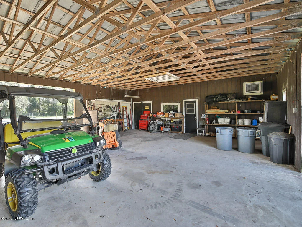Photo of 116 LAKE Drive