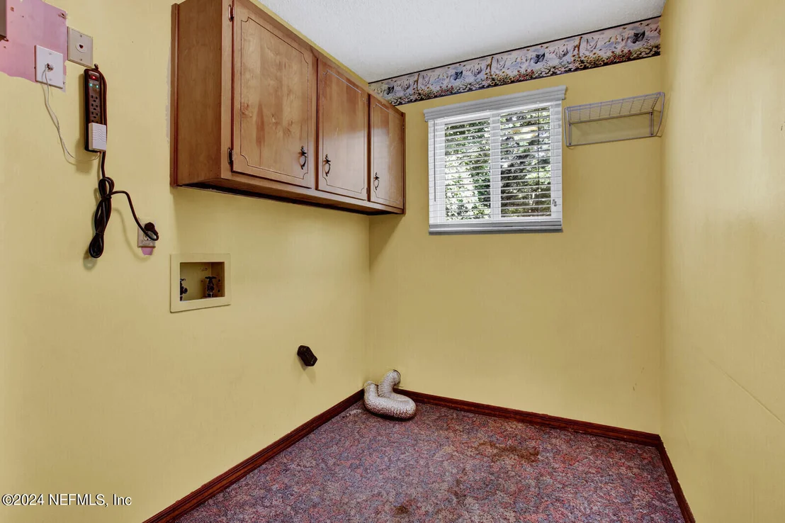 Photo of 2527 BEGONIA Drive
