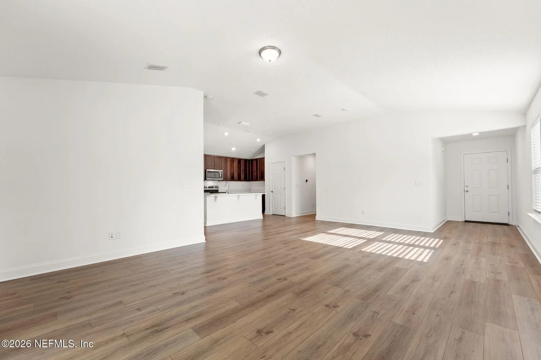 Photo of 2907 LUCILLE Lane