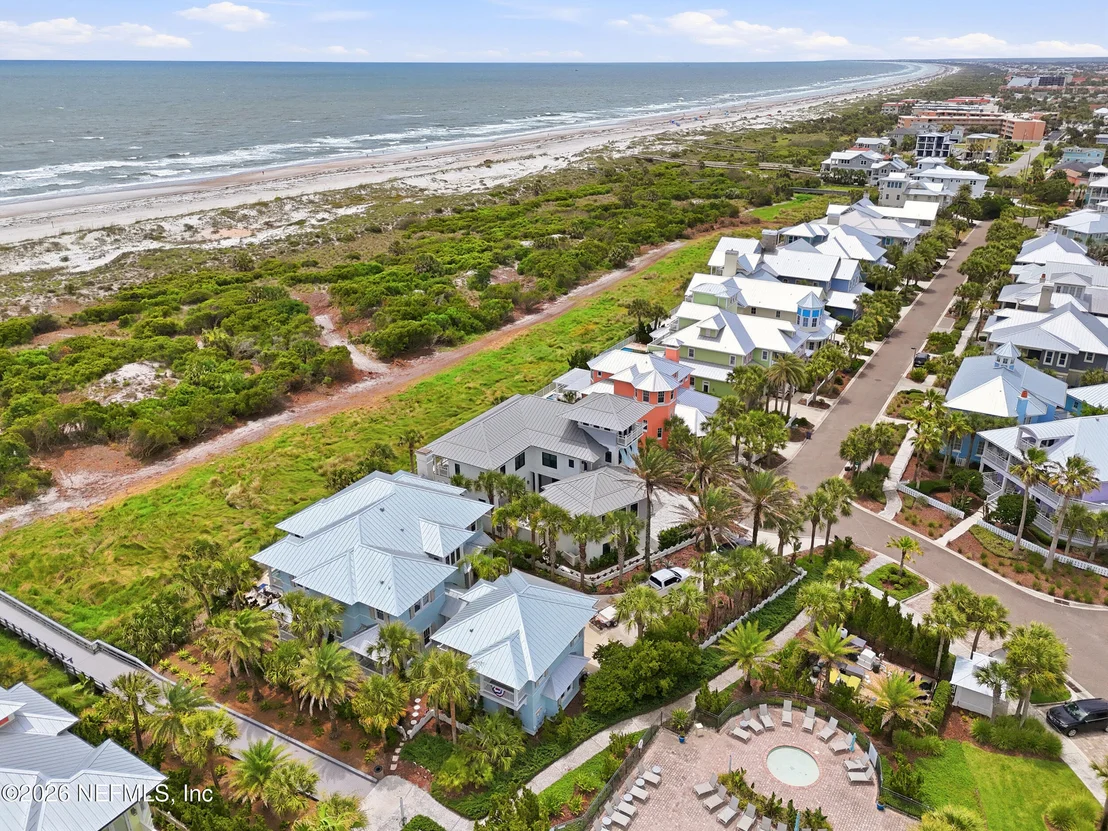 Photo of 688 OCEAN PALM Way