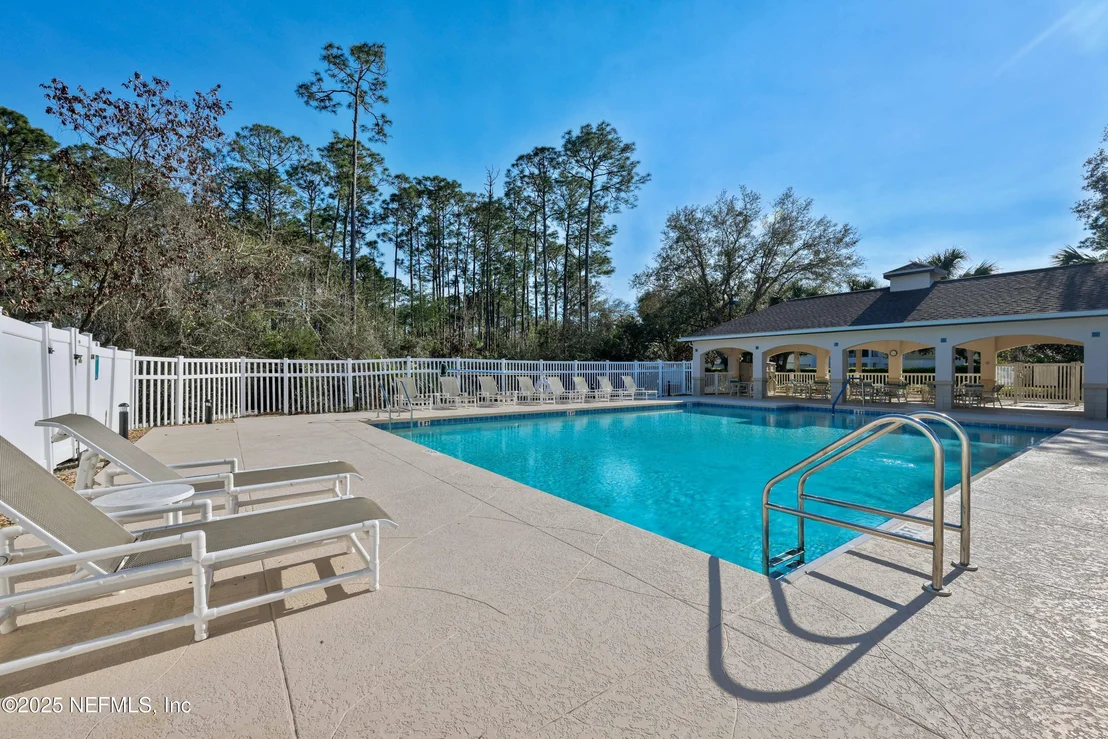 Photo of 1017 RIDGEWOOD Lane