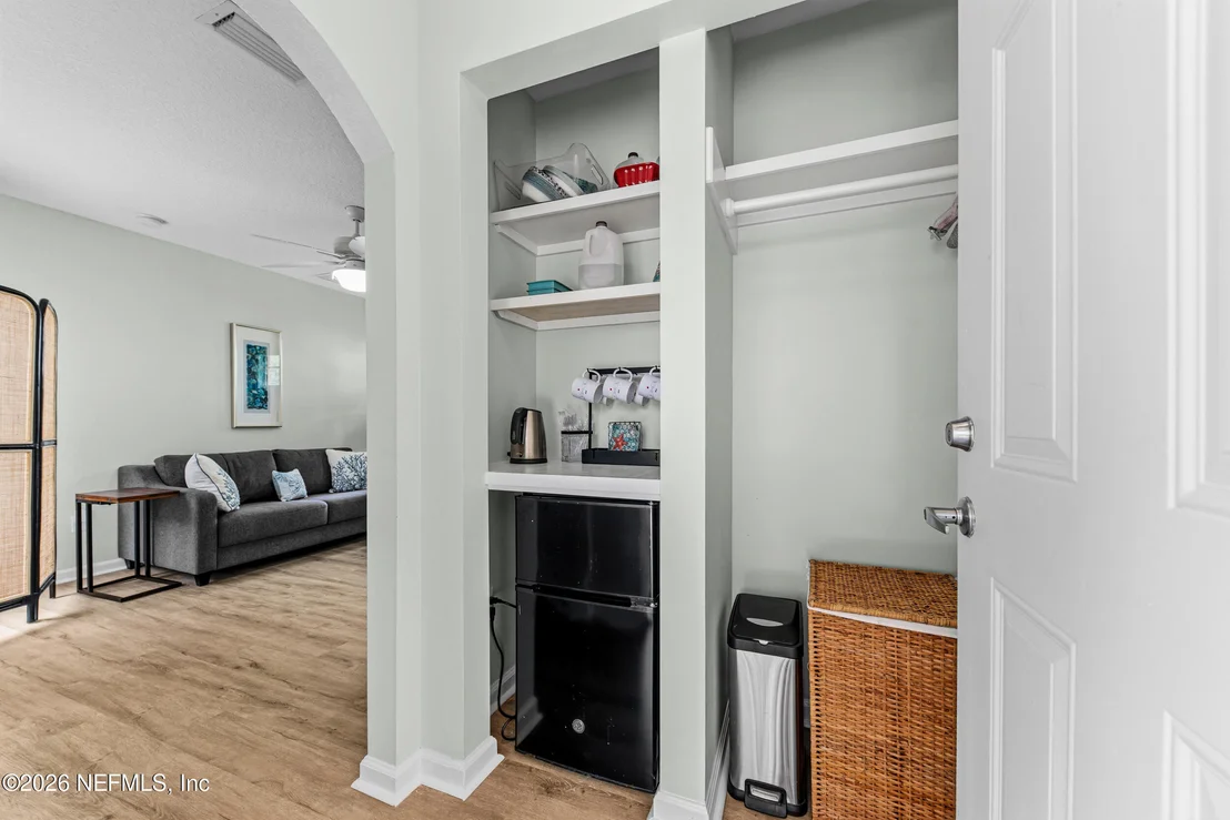 Photo of 1015 GREEN PINE Circle