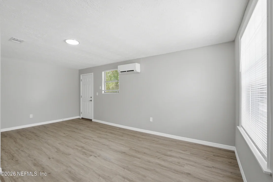 Photo of 5327 ARROWSMITH Road