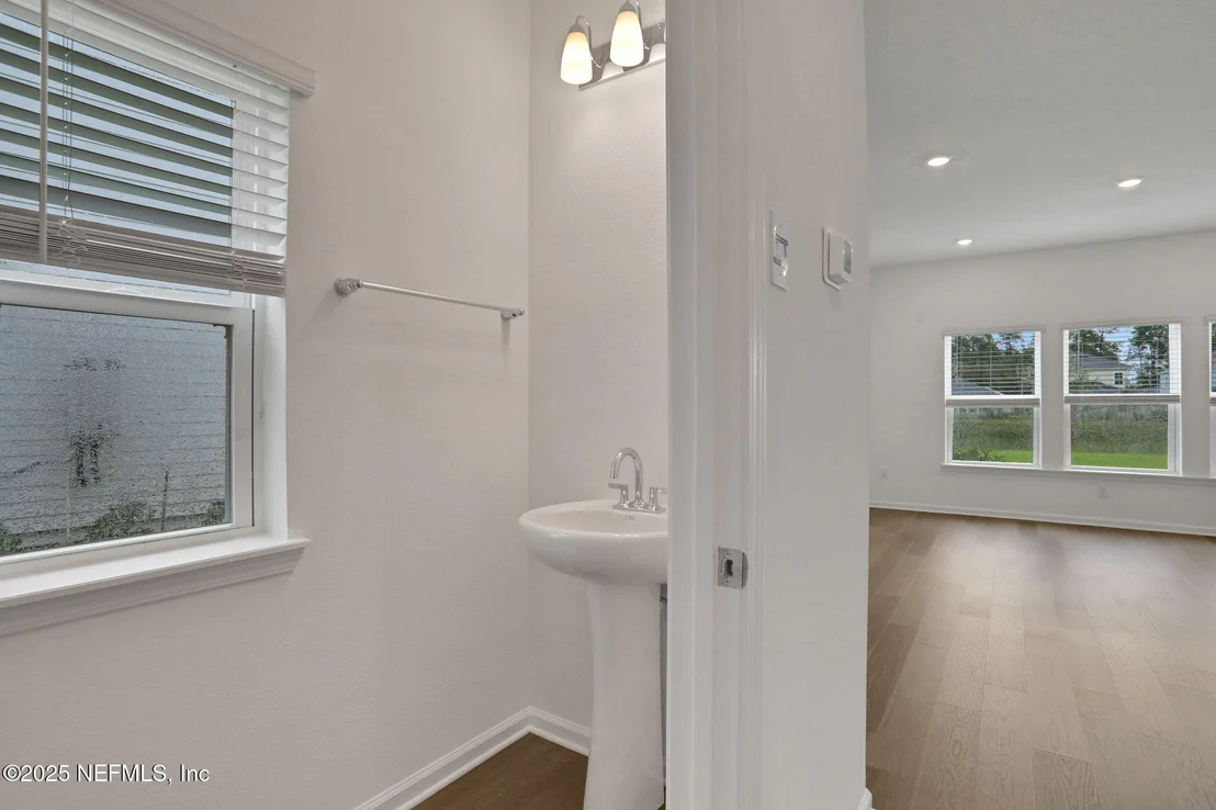 Photo of 760 FARMFIELD Drive