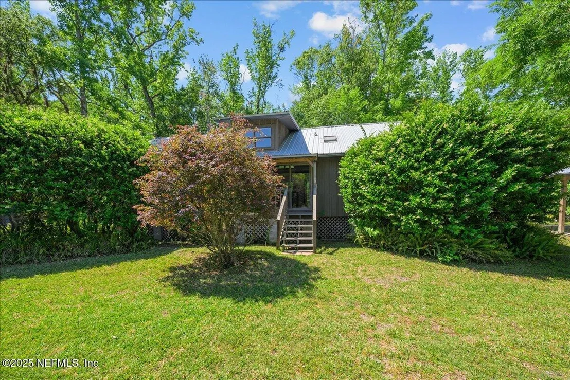 Photo of 792 RIDGELINE Road
