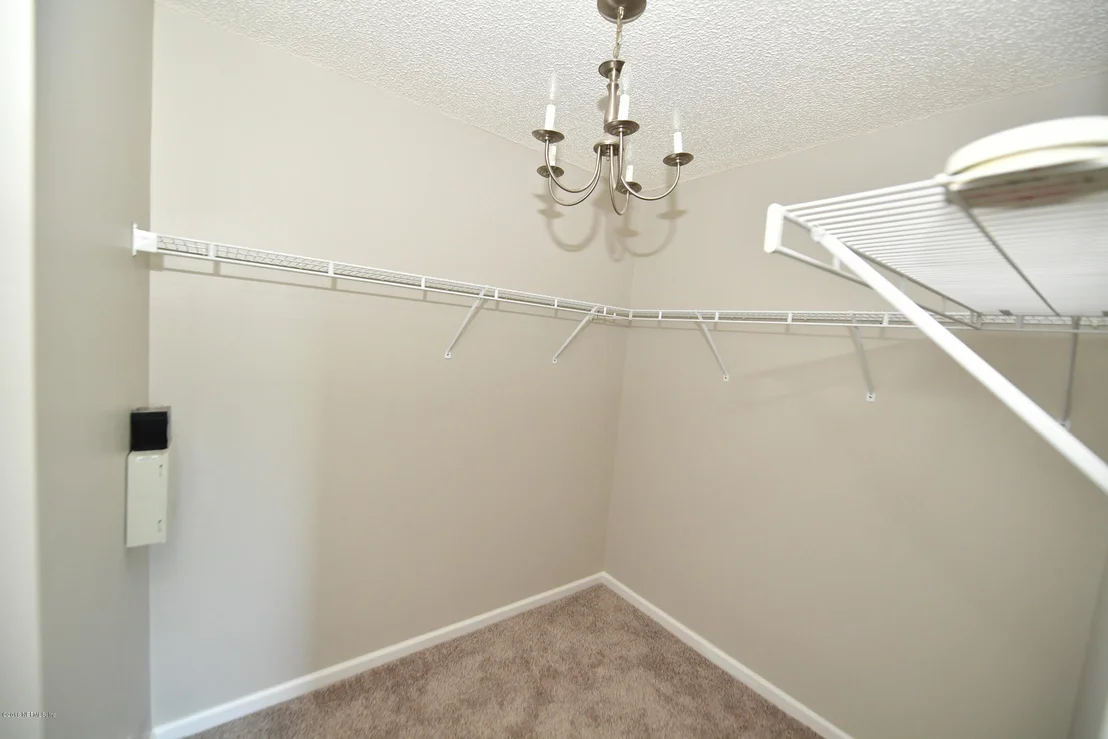 Photo of 3888 CHAPELGATE Road