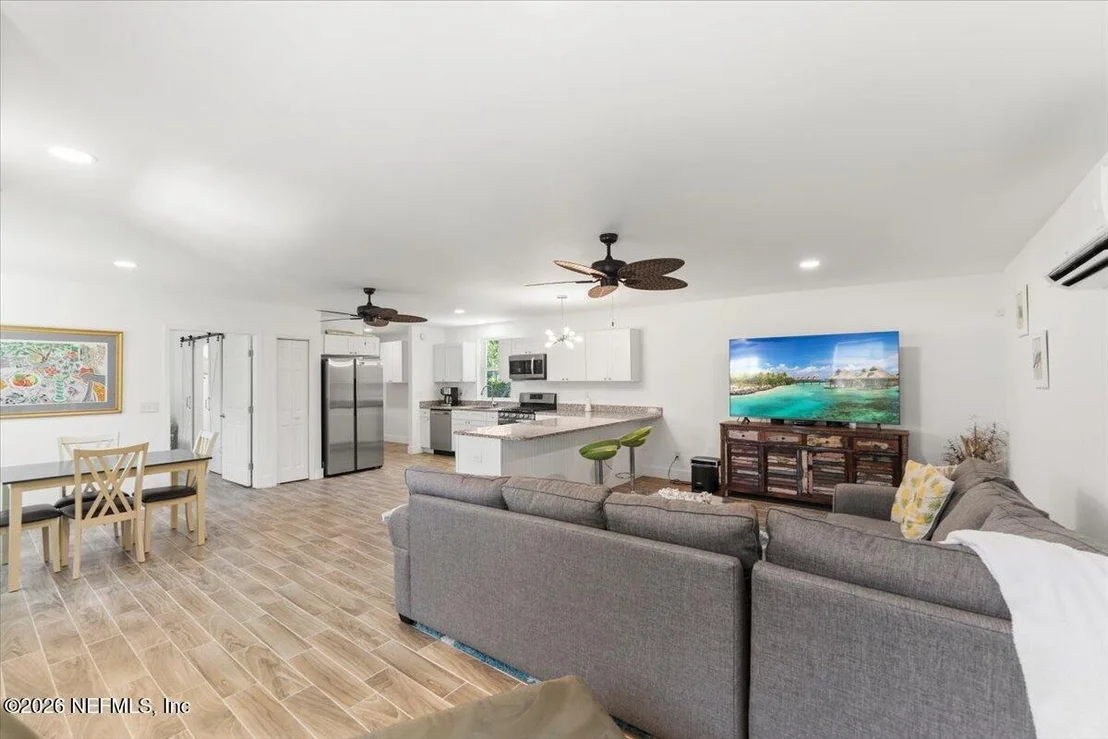 Photo of 9839 HECKSCHER Drive