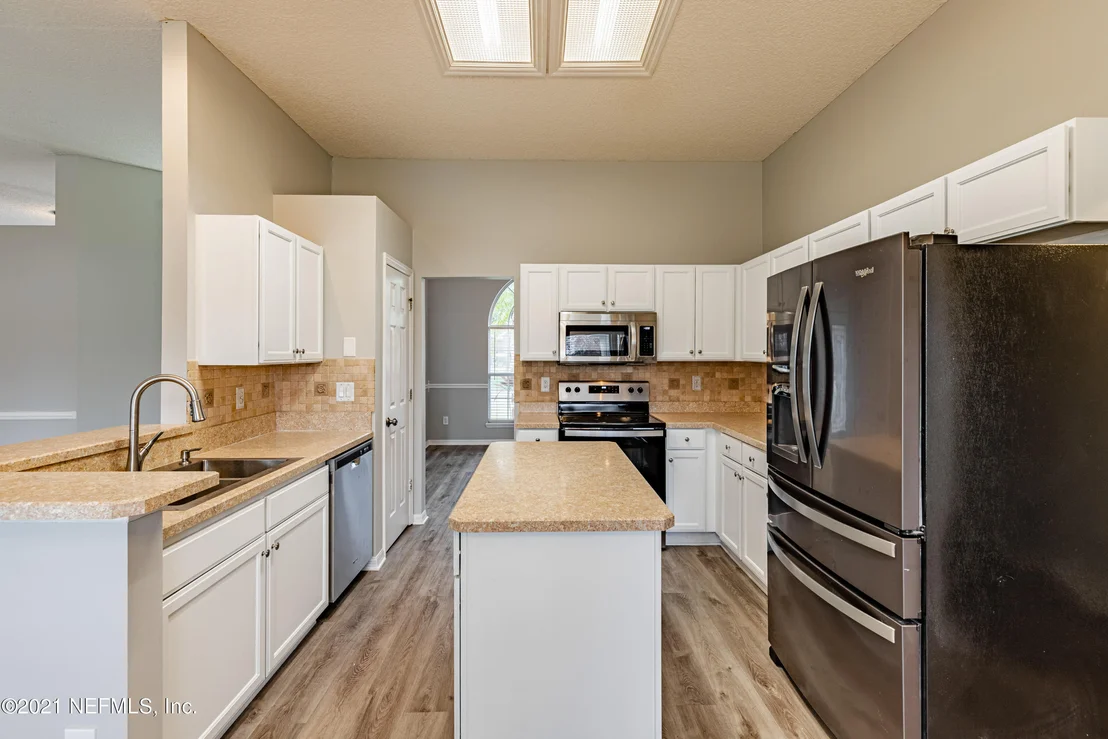 Photo of 1491 SILVER BELL Lane