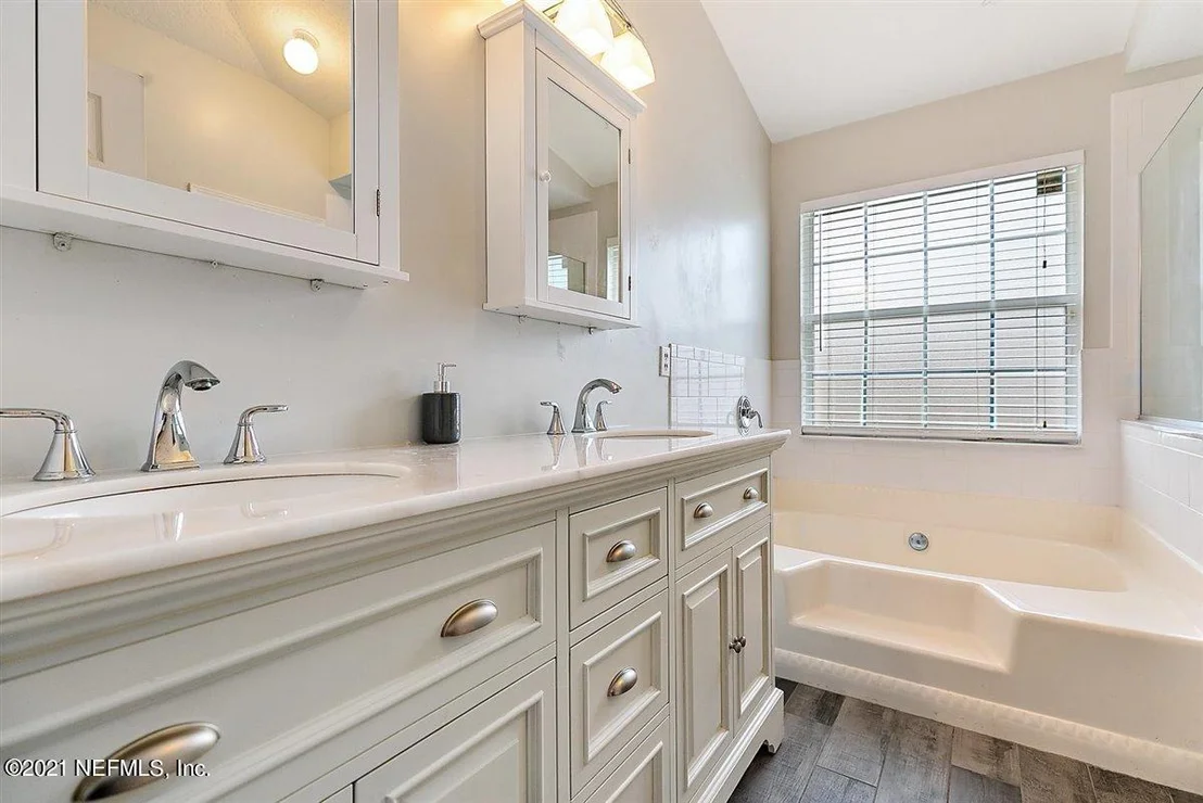 Photo of 12405 EAGLES CLAW Lane