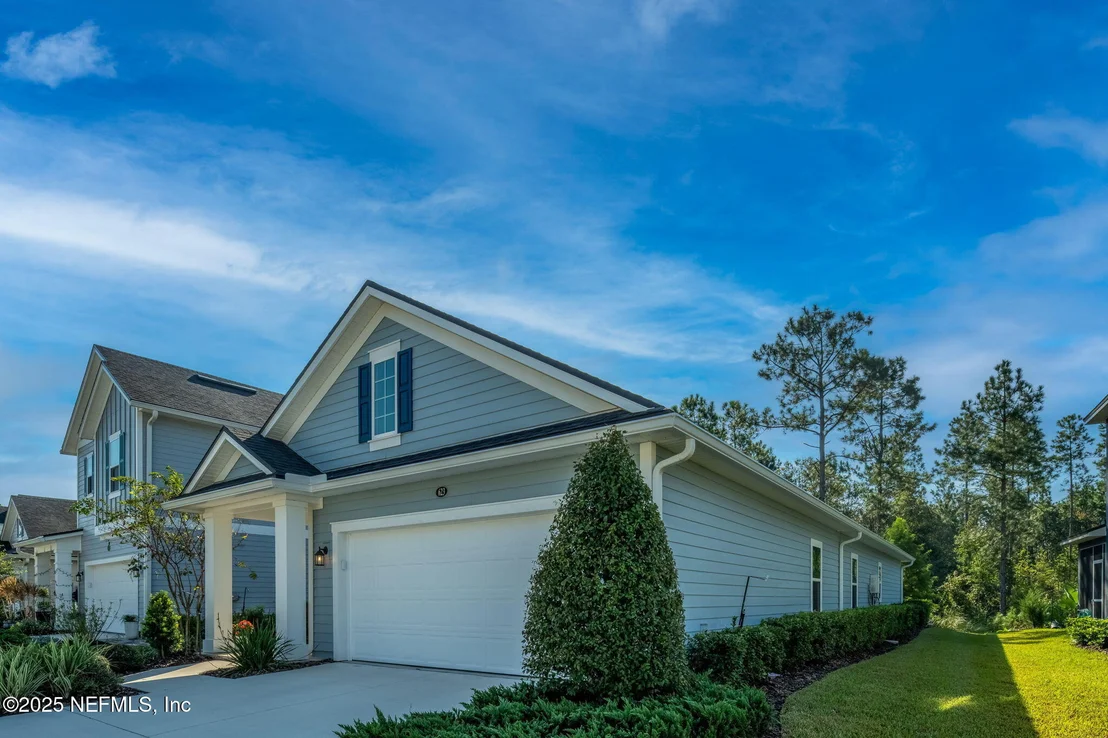 Photo of 623 WINDERMERE Way