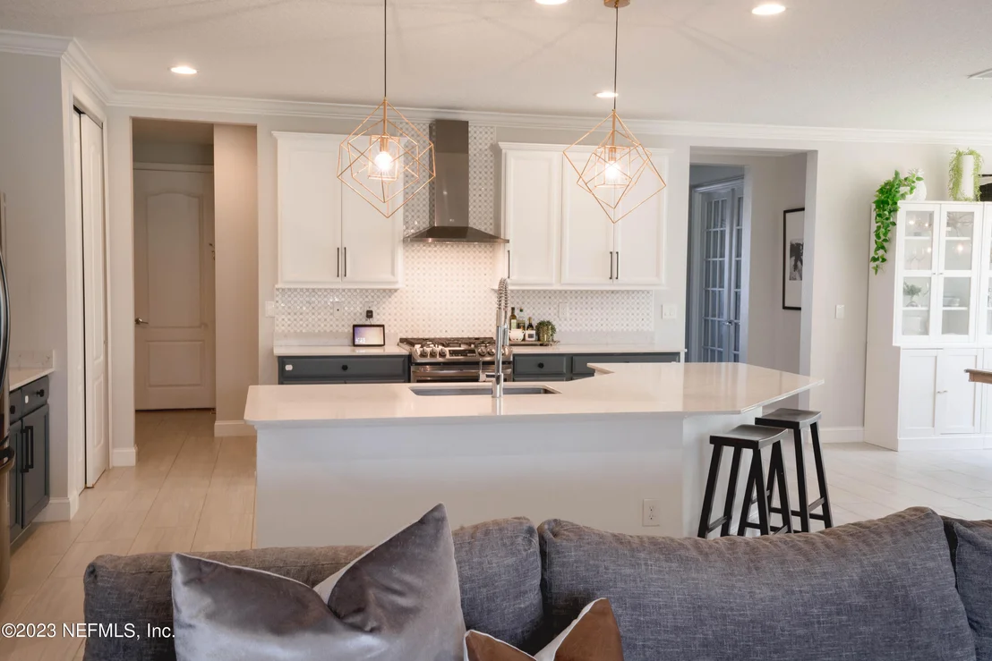 Photo of 111 SEAMOUNT Way