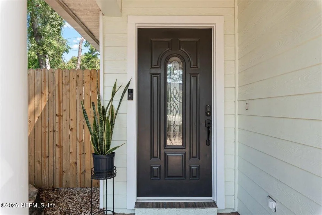 Photo of 7611 LEAFY FOREST Way