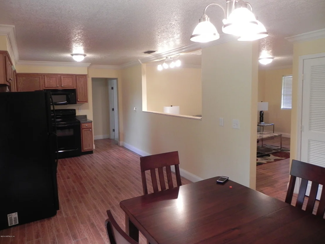 Photo of 5223 CHIVALRY Drive