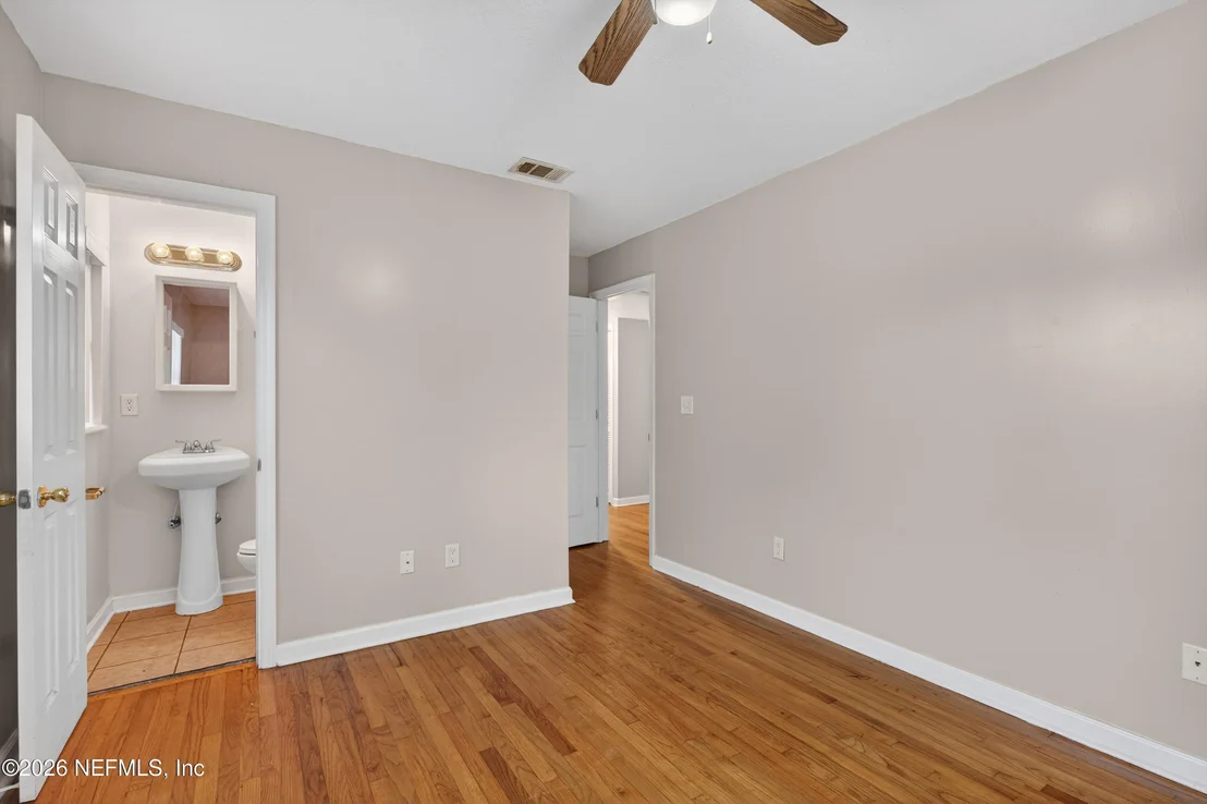 Photo of 4231 RENDALE Drive N