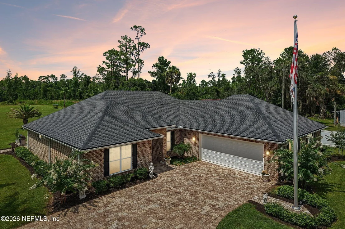Photo of 122 MACON Road