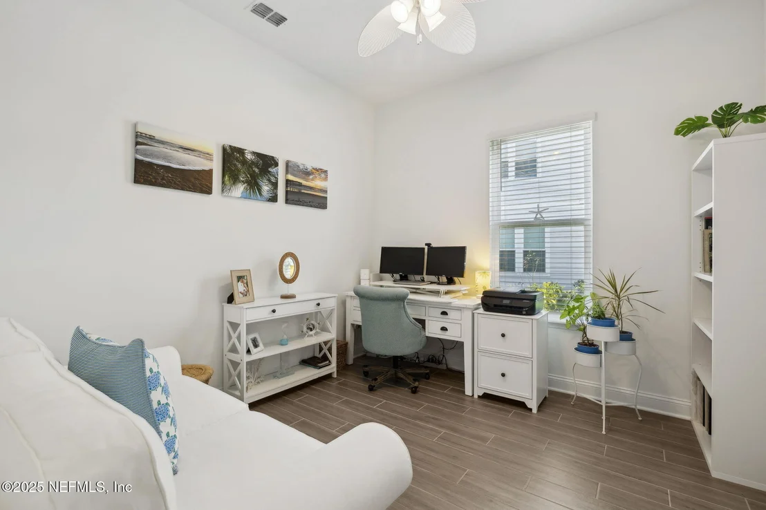 Photo of 560 RUM RUNNER Way