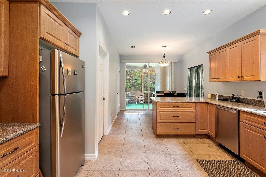 Photo of 8205 OAK BLUFF Road
