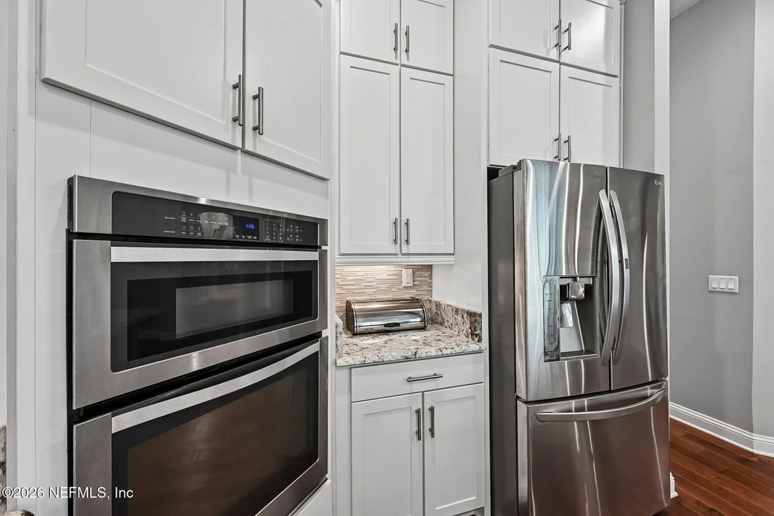 Photo of 136 DUNDEE Place