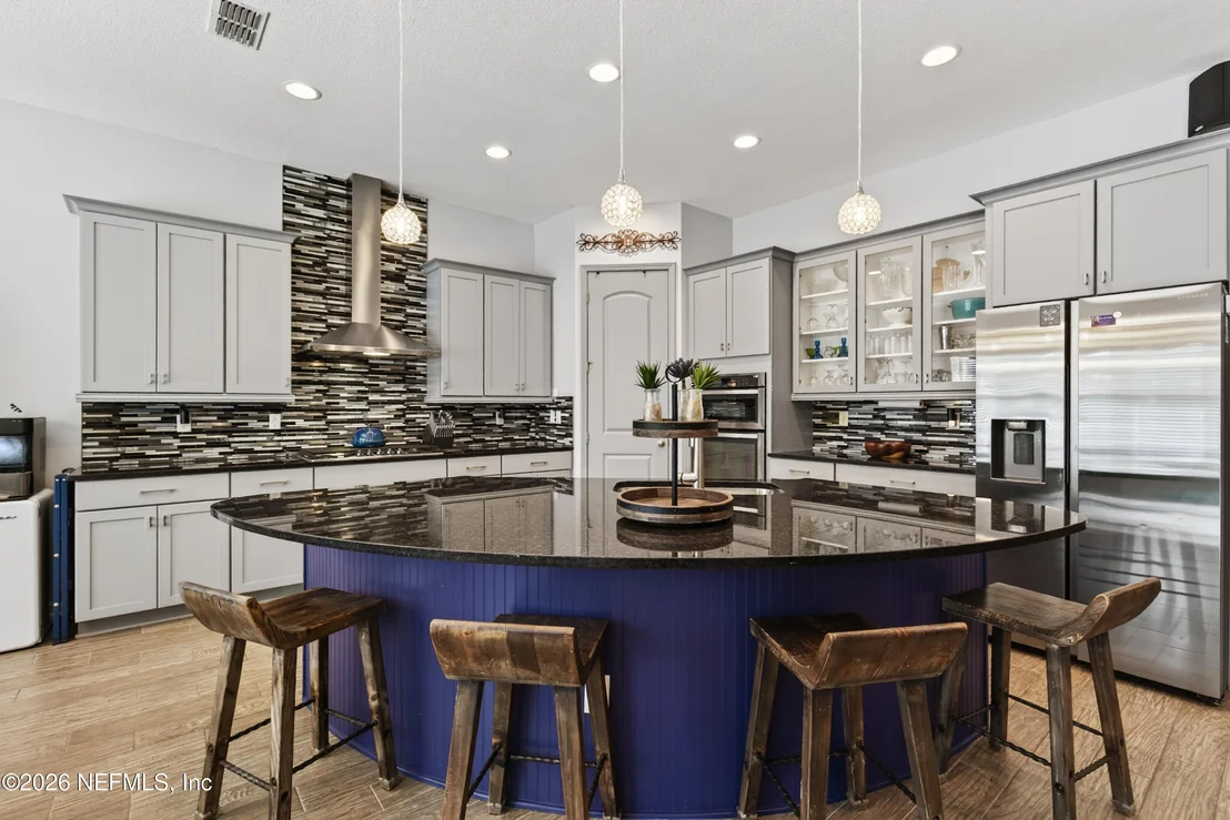 Photo of 127 EAGLE ROCK Drive