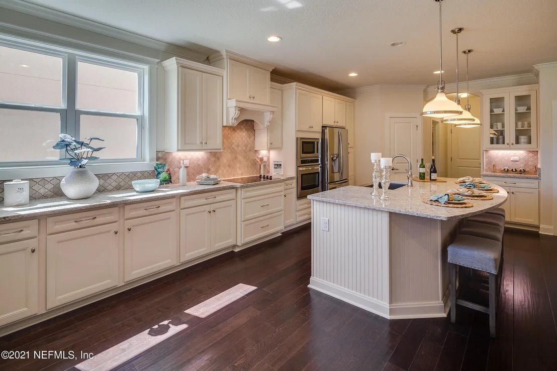 Photo of 100 VIREO Drive